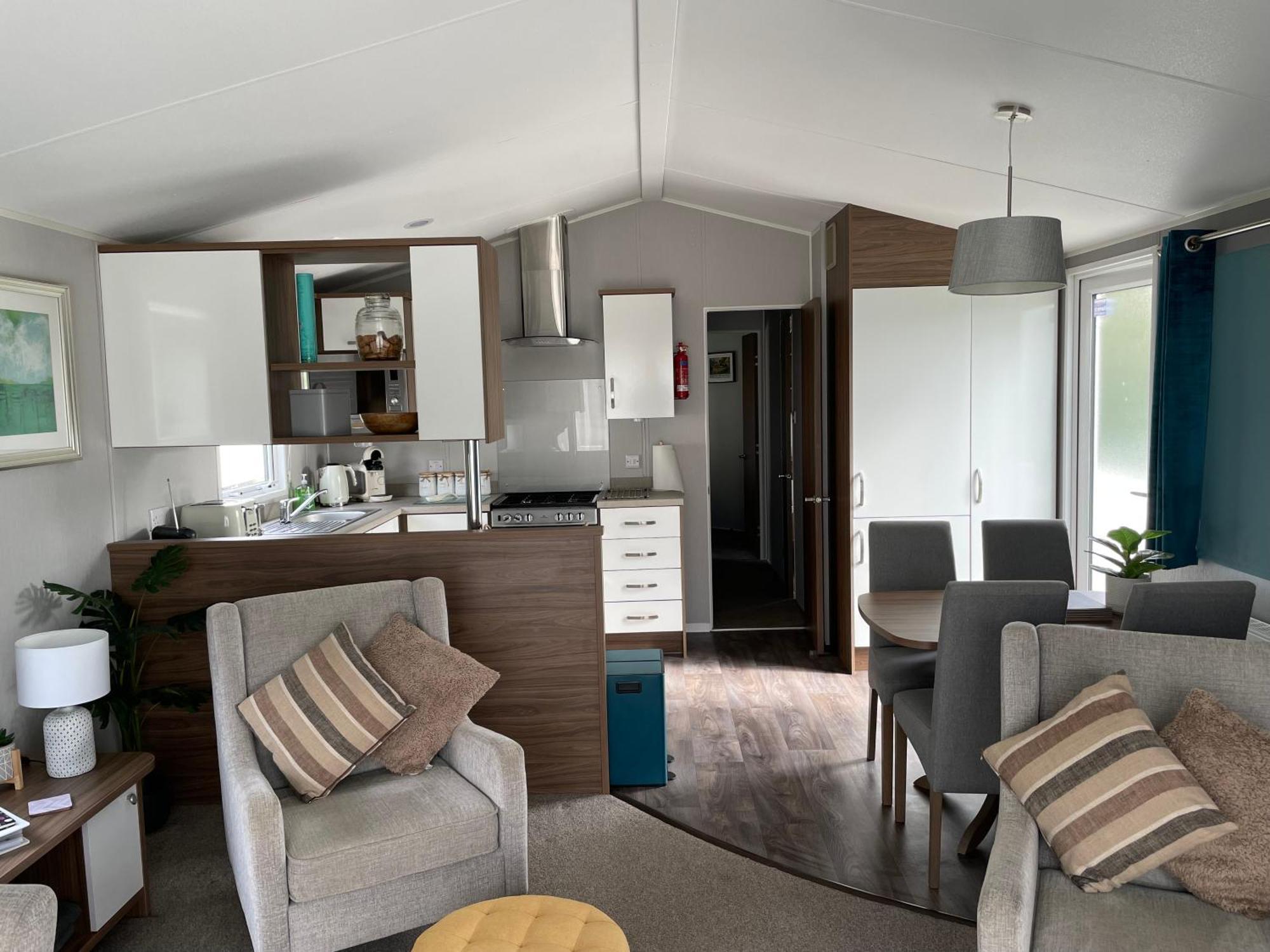 6 Berth Comfy Homely Caravan, Dog Friendly Belton with Browston Eksteriør bilde